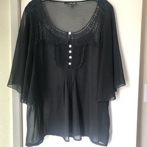 Black lace flowy top